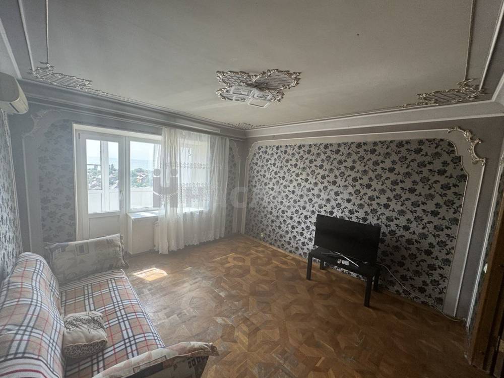 3-комнатная квартира, 58 м2 8/10 этаж, Центр, пер. Смирновский - фото 2