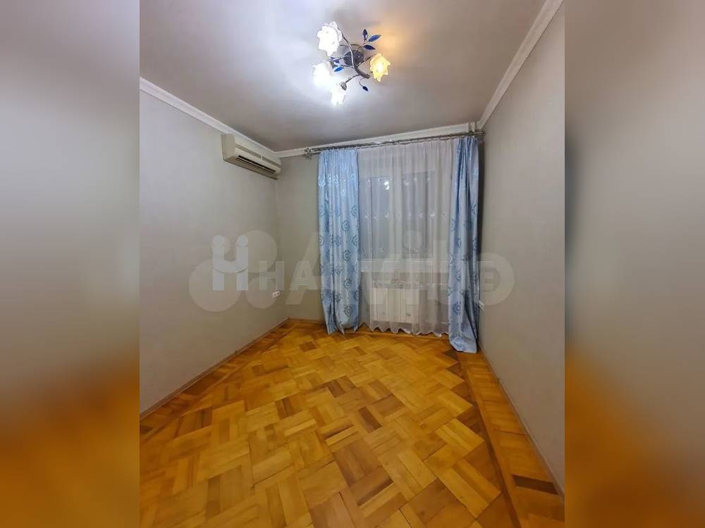 3-комнатная квартира, 65 м2 2/5 этаж, Центр, ул. Октябрьская - фото 2