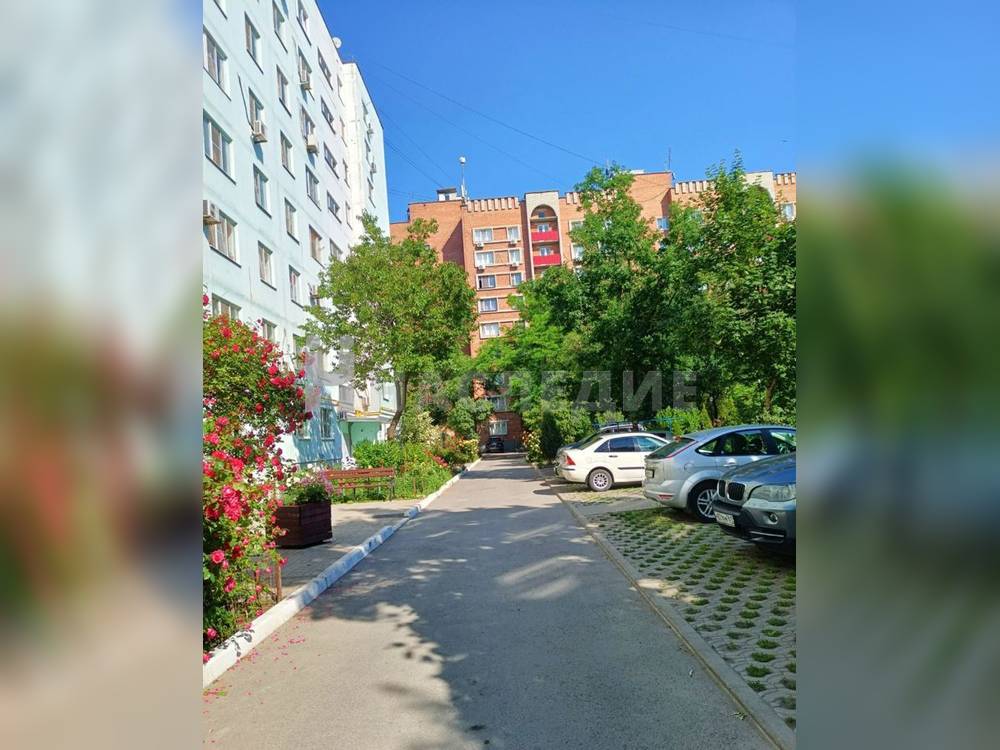 3-комнатная квартира, 85 м2 3/9 этаж, Центр, ул. Петровская - фото 23