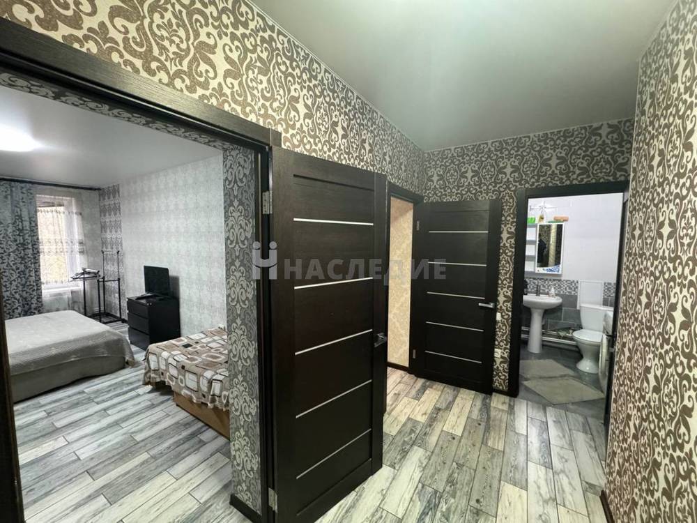 2-комнатная квартира, 60 м2 1/3 этаж, Центр, ул. Адмирала Крюйса - фото 10