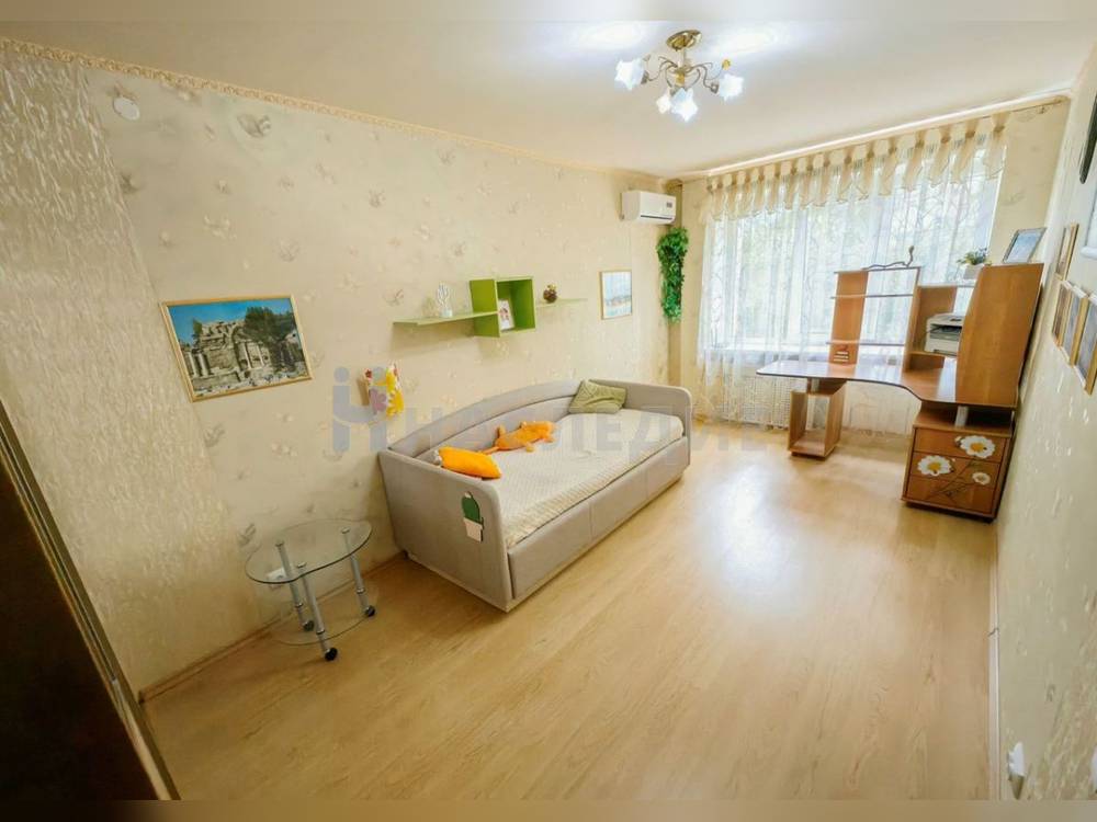 3-комнатная квартира, 85 м2 3/9 этаж, Центр, ул. Петровская - фото 5