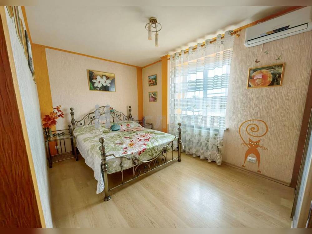 3-комнатная квартира, 85 м2 3/9 этаж, Центр, ул. Петровская - фото 3