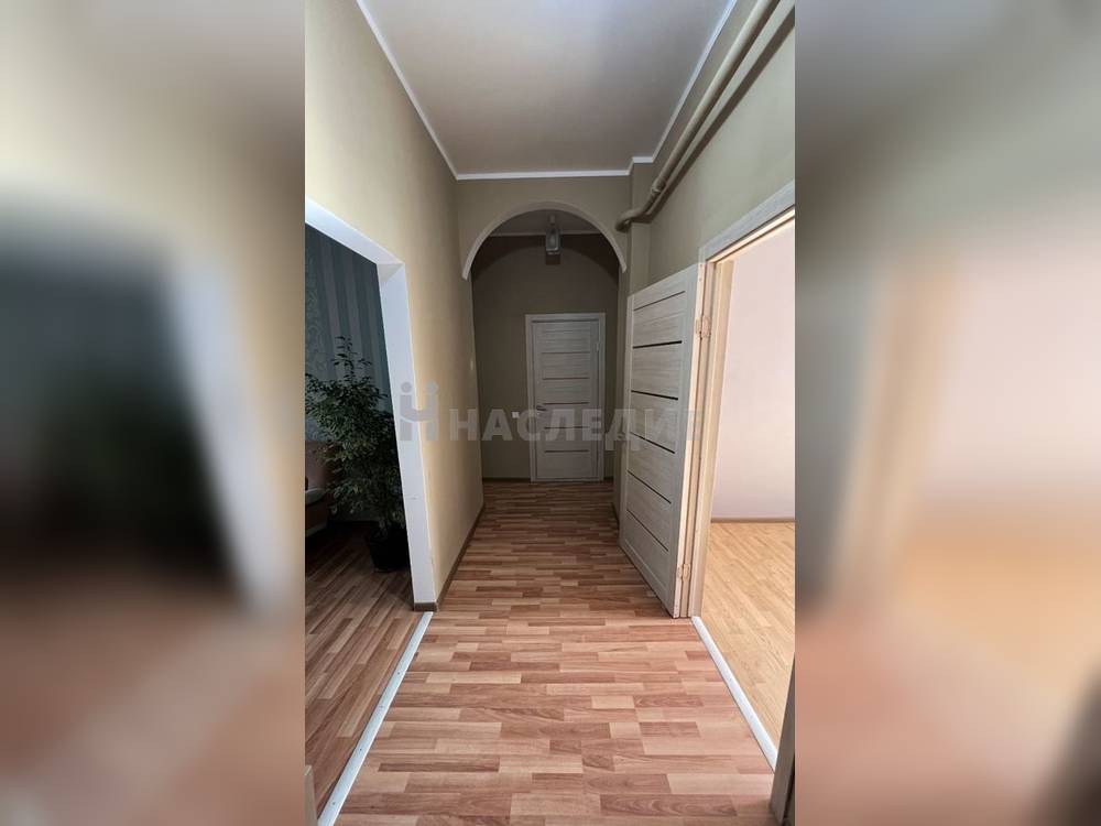 3-комнатная квартира, 77 м2 1/3 этаж, Центр, ул. Петровская - фото 23