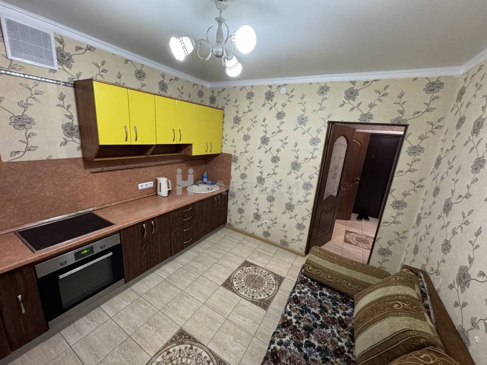 1-комнатная квартира, 50 м2 11/12 этаж, Центр, ул. Ленина - фото 4