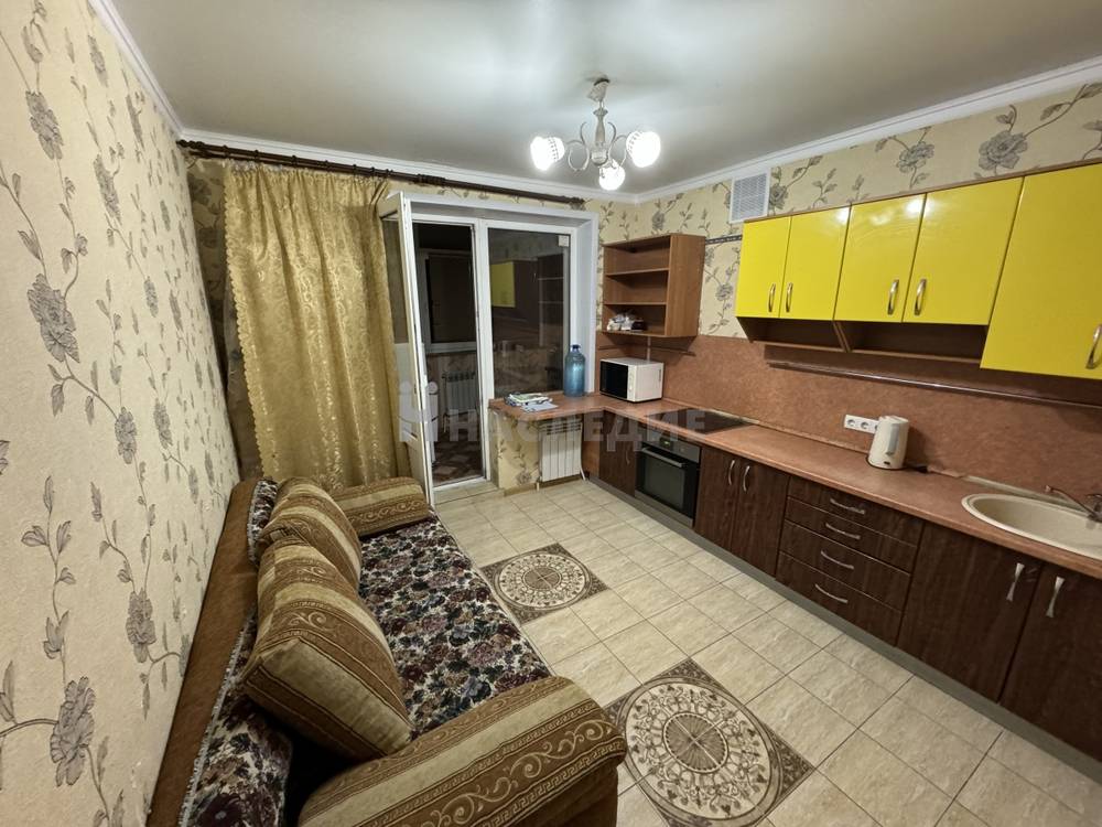 1-комнатная квартира, 50 м2 11/12 этаж, Центр, ул. Ленина - фото 3