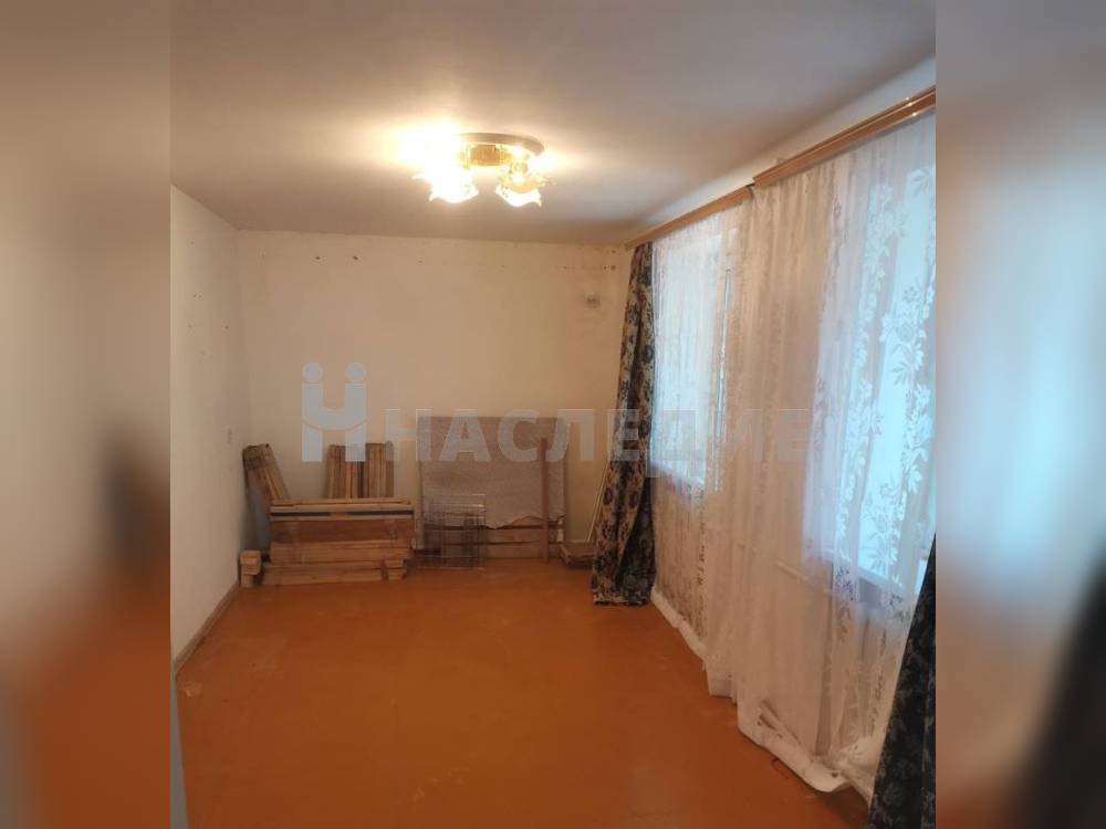 3-комнатная квартира, 92 м2 1/5 этаж, Северный, ул. Пальмиро Тольятти - фото 1