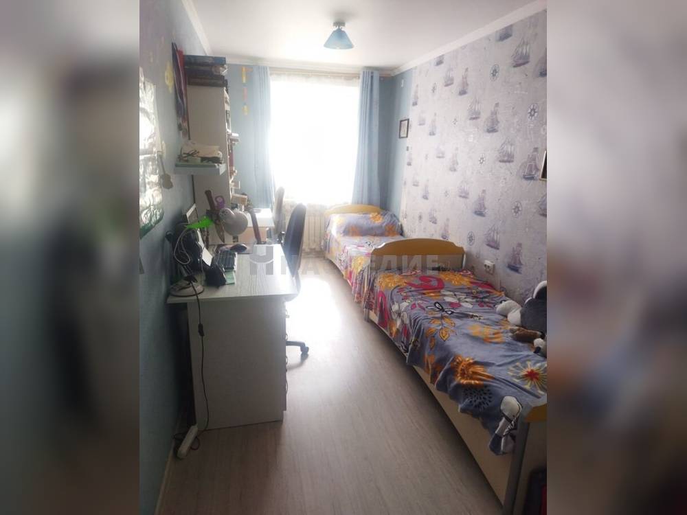 3-комнатная квартира, 56 м2 4/5 этаж, Северный, ул. Дзержинского - фото 1