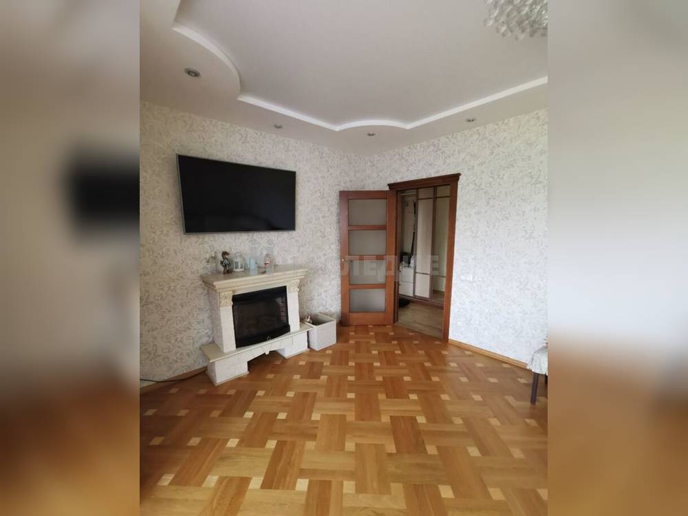 2-комнатная квартира, 64.4 м2 3/3 этаж, Северный, ул. Маршала Жукова - фото 1